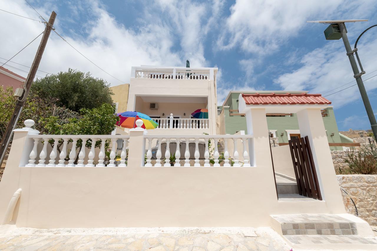 האלקי Filoxenia Apartments מראה חיצוני תמונה